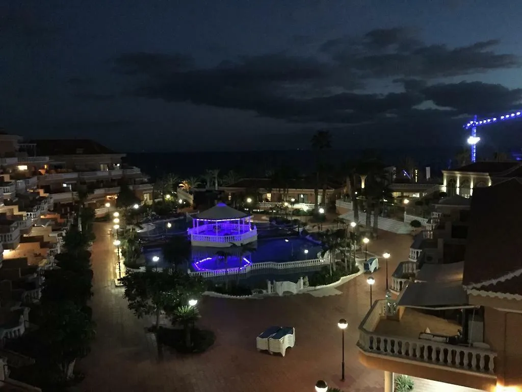 Tenerife Royal Gardens - Las Vistas Trg - Viviendas Vacacionales Playa de las Américas Appartement